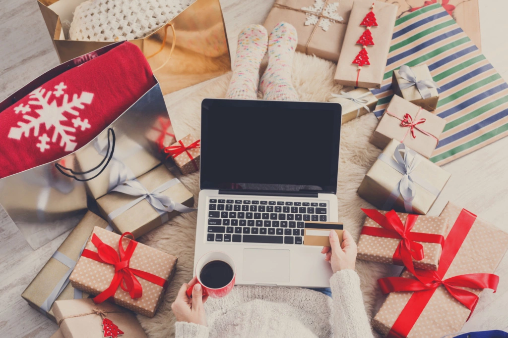 Holiday Shopping Strategies for Ecommerce and Websites